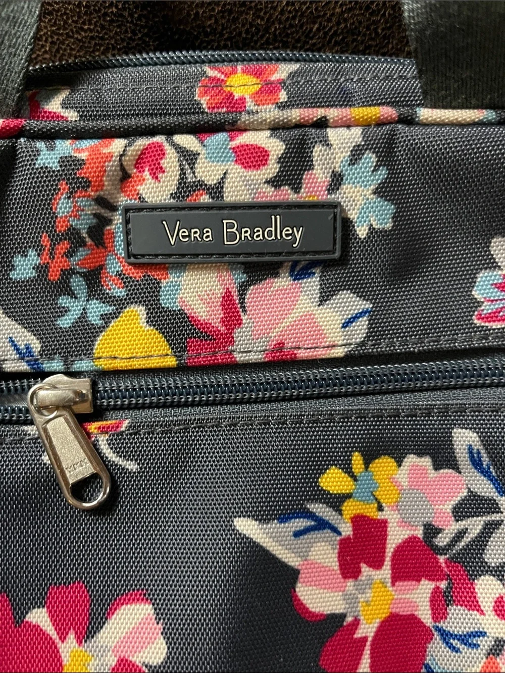 Vera Bradley Floral Tossed Posies Insulated Lunch Tote Office Back to School